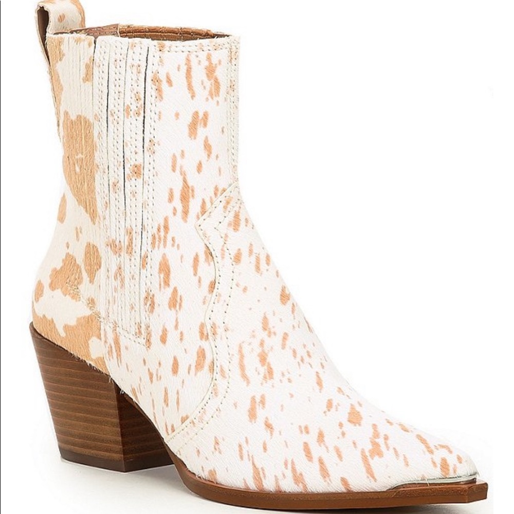 Dolce Vita Serna Cow Haircalf Western Booties 10